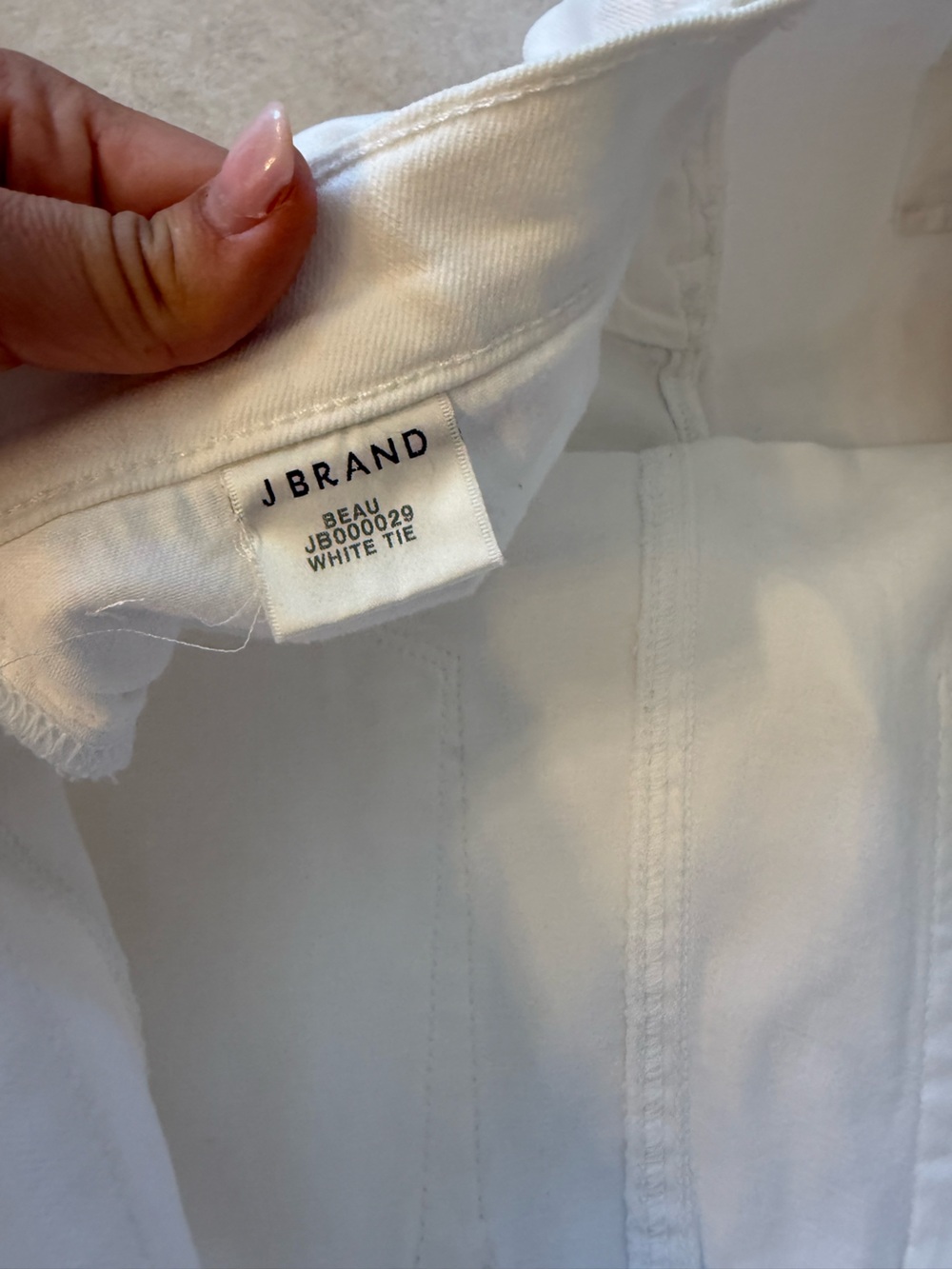 J brand beau shorts in color white tie size 32 - Picture 7 of 8